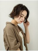 大人かわいい  ふんわり  ワンサイドショート ひし形シルエット