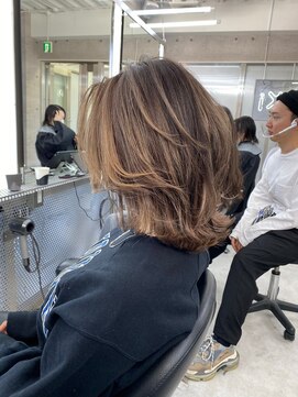 イキ 表参道(iki omotesando) モード/無造作ウェーブ/大人ガーリー[表参道駅]