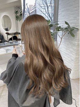 ムク 新宿(muc) クリームベージュ