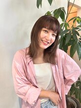 ワイビー グリーン リル(y.be green rel) #顔まわりレイヤー　＃ストレート