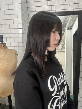 レガーレ(Legare) 顔まわり姫カットレイヤースタイル(中区紙屋町)