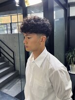 ピチカートシータ(pizzicato cita)&nbsp;【大人気スペインカール】スペインカール×フェードカット