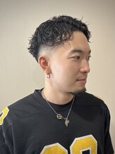 ブレイブボーイズ(BRAVE Boys) 立体感で魅せる！周りと差をつけるスパイシーパーマスタイル