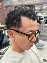 フォーコーナーズカットショップスリーセント 栄(FourCornersCutShop 3/cent)&nbsp;仏陀パーマ/ブッダパーマ/フェードカット/スパイキーショート