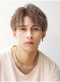 フェザーパーマ/ブルーブラック/刈り上げセンターパート[新宿]