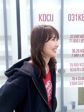 『cana』ミディアム、ロングの顔周りデザインで、お気に入りヘアへ【Instagram@carowavey】