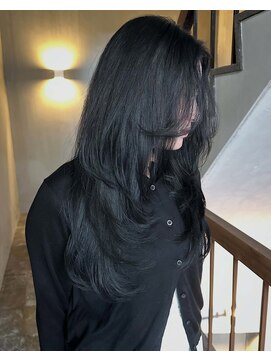 マーシー(MAAAAAC) オーダー殺到中レイヤーカット☆