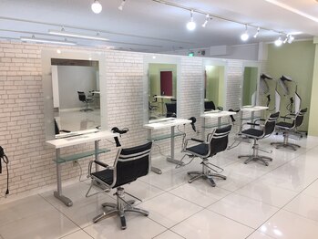 hair salon MIRROR 八王子店 【ヘアサロンミラー ハチオウジ】