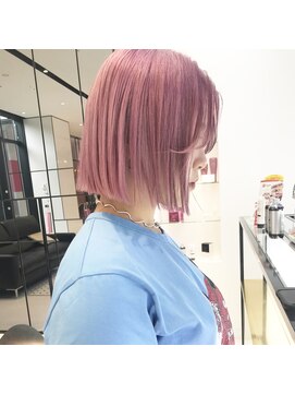 キーン 吉祥寺店(keen) 《NANAKO》グロッシーピンク ボブ