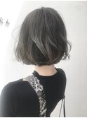 裾グラデーションボブ_毛先パーマ　マットグレージュ