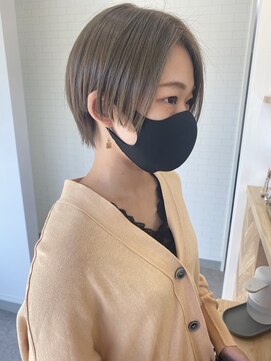 コノ(cono) ハンサムショート