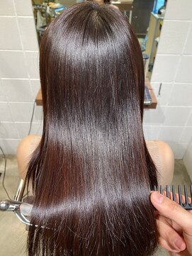 ベルン(bern) 髪質改善トリートメント/ヘルシースタイル/レイヤーロング