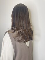 ゼンドットカラスマ(Zen.karasuma)&nbsp;艶髪ストレート×アッシュベージュ