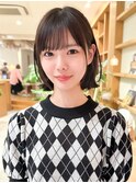 外ハネミディアムインナーカラー小顔ウルフカット20代30代40代