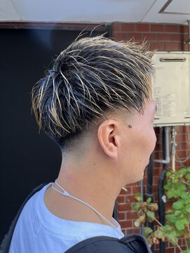 ヘアーラボ ハチ(HAIR LABO HACHI) グラデーションカラー風フェード