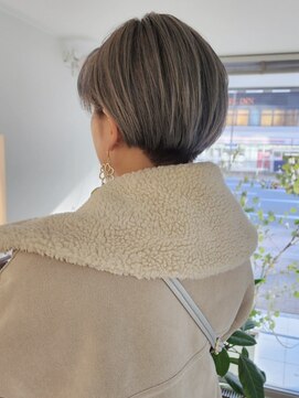 インビテーション(invitation) ダブルカラー◎グレージュ