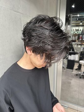 アルカナ 明治神宮前原宿(ARCANA) ウルフアッシュブラックカルマパーマベリーショート