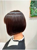 前下がりボブ