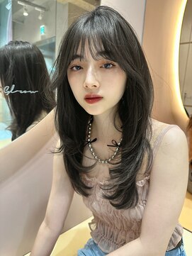 グロー 大宮(GLROW) レイヤーカット　髪質改善　オリーブグレージュ　顔まわり