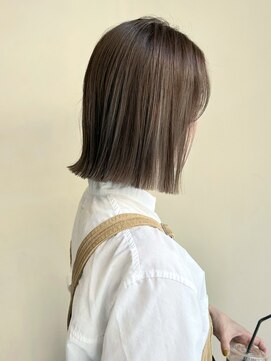 フルリール(fleurir) ハイライトボブ