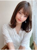 イメチェン美髪外ハネボブミディアムストレート寒色系カラー