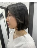 タッセルボブ×顔周りレイヤー×暗髪