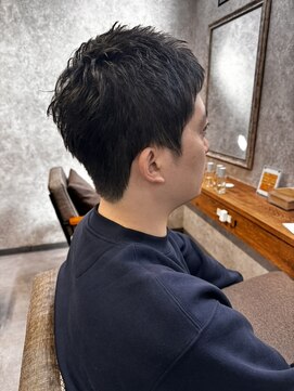 コンフィー(comfy) ◇ミニウルフ　ホワイトグレージュ　フェザーパーマ