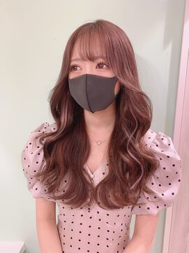 リゼル ユア 渋谷(RISEL YUA) ベージュカラーのロングヘア