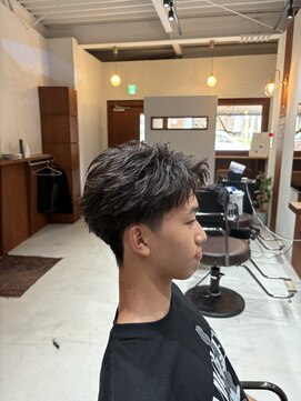 ミオ リベル(Mio'' LIBER) フェザーショート