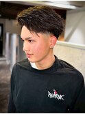 ツーブロック アップバング メンズショート 刈り上げ 眉毛カット