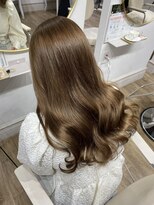 ケイリー(KAYLEE)&nbsp;【イルミナカラー】ヘーゼルベージュ