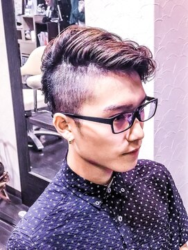 オムヘアーバイグルーマーズ(HOMME HAIR by GROOMER/S) #サイドパートモヒカン #2wayスタイル #hommehair2nd櫻井