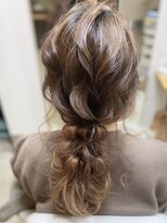 ヘアアンドメイクフリッシュ(HAIR&MAKE FRISCH) ヘアセット編みおろし