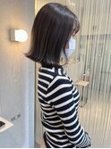 切りっぱなしボブ×透明感グレージュカラー