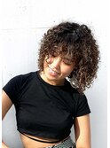 ボブヘアのスパイラルパーマ・ハイライト・