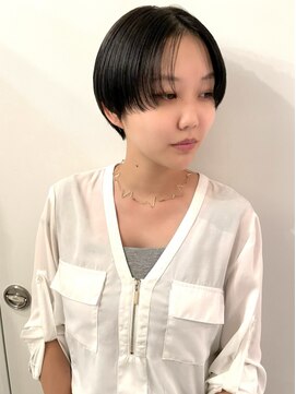 シータ(sheta) 【表参道sheta/中澤】ペールベージュクールショート暗めカラー