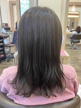 アルターリール(aL ter Rire) 赤み消し◎グレージュ/イルミナカラー/中村郁未