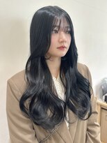 バイオレット 栄店(Violet)&nbsp;アッシュブラック ブルーブラック 韓国ヘア レイヤーカット