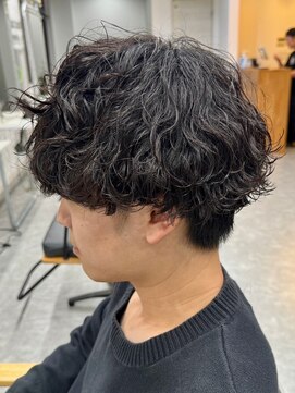 フゥ 宇都宮(FeU) 波巻きパーマメンズパーマメンズヘアツーブロックツイストパーマ