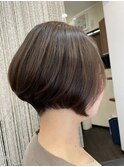 ショートボブ