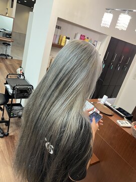 フィン(fin) レディースカット