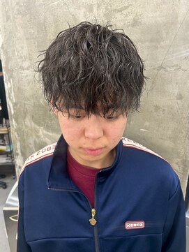 メンズサロン キング 心斎橋店(Men’s salon K!ng) 波巻きツイストスパイラルパーマ/フェザーパーマ/眉毛/メンズ