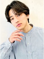 バイユアオウンフラワーズコロンカバ(buy your own flowers : kava)&nbsp;ビジネス◎ツイスパ×センターパート×ニュアンスパーマで好印象