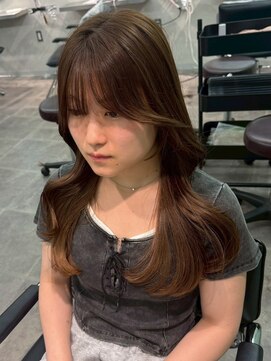 ジーニー 千葉(GENiE) 黒髪/オリーブグレー/小顔/ココアベージュ/千葉駅