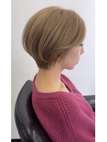 バズ サッポロ バイ フィーネ(BuzZ sapporo by Fi-Ne)&nbsp;丸みショートボブ／首元すっきり大人シルエット