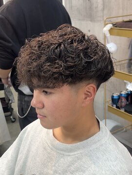 メイン(MENIN) 【Insta@hi_de0205】スペインカールスタイル[相模大野/町田]