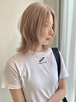 アスティブランシュ(Asti blanche) ミルクティーベージュ×ミディアムレイヤー/ハイトーン/ブリーチ