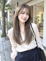カリネバイフィエル(CALINER by Fier)&nbsp;酸性ストレート×艶めくロングレイヤーカット