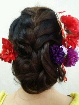 マツヤ美容室(MATSUYA) 編み込みで作るアップ