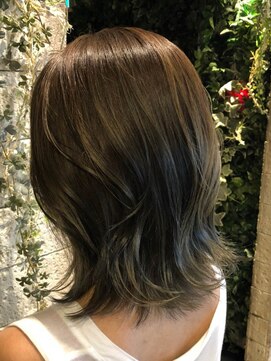 ラックスビー スカイ 大阪梅田店(LUXBE SKY) ナチュラルカール by MIKI【LUXBE 大阪梅田店】